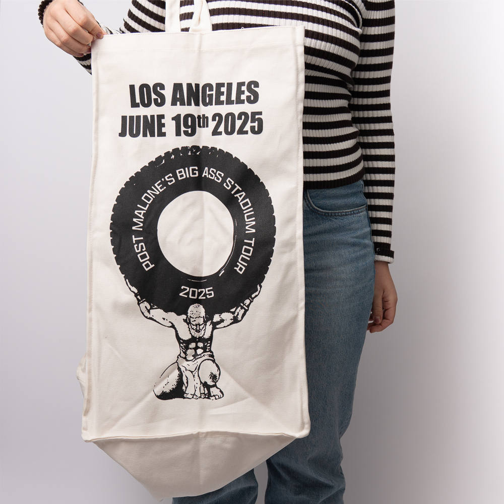 LA Big Ass Tote Lifestyle 3